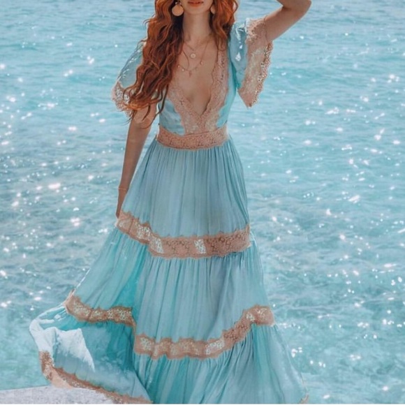 Spell Ocean 🌊 Gown in Seafoam - Picture 9 of 16